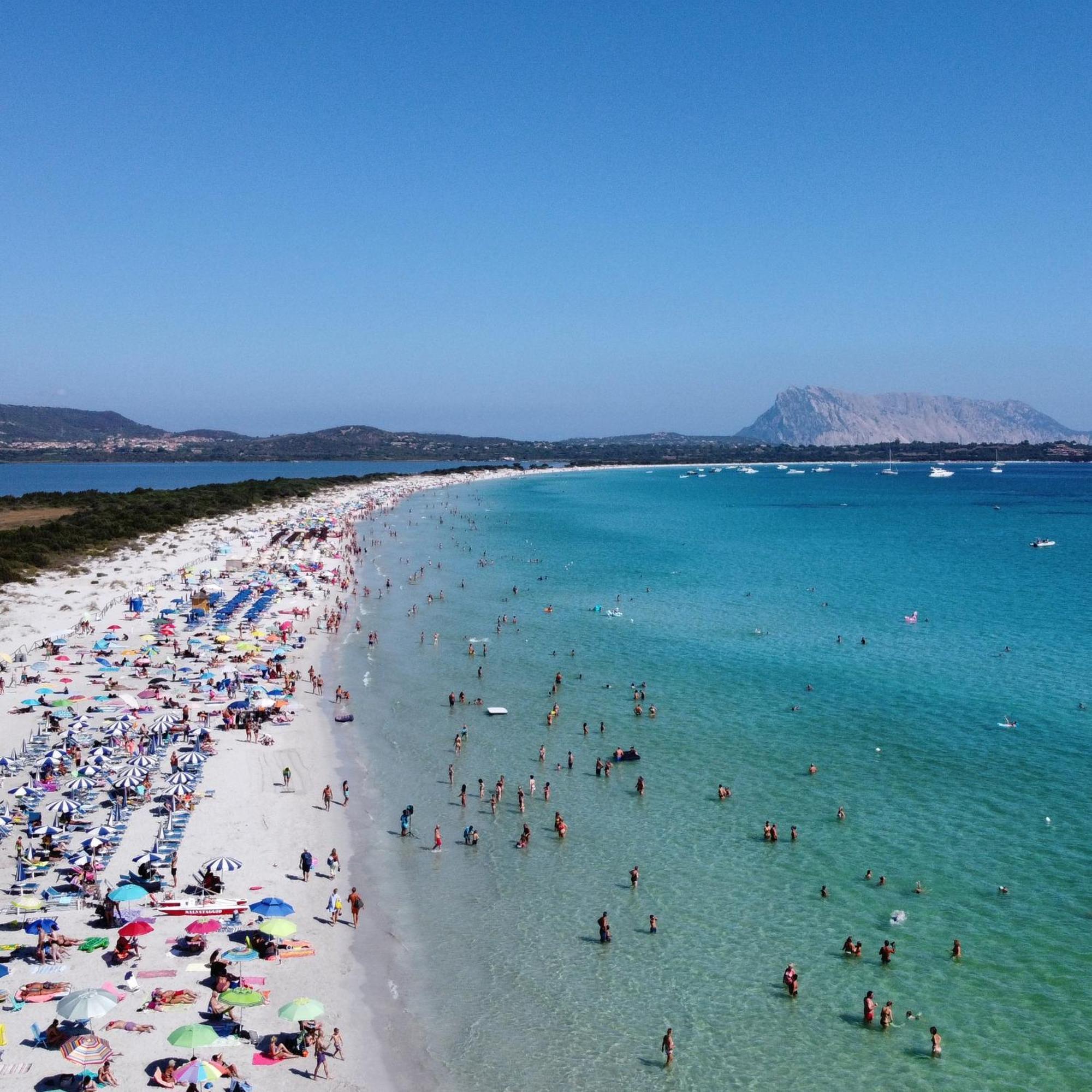 Q Home San Teodoro San Teodoro  Luaran gambar